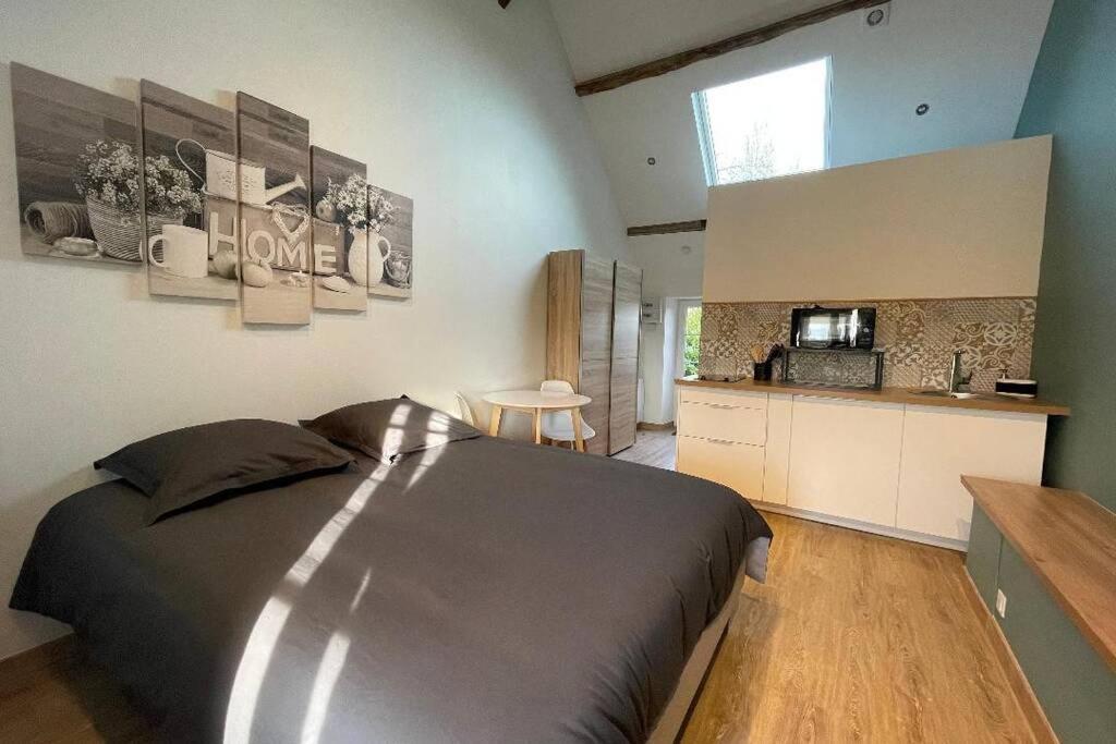 Studio Independant 2 Pers - Chatillon Sur Colmont La Petite Gare المظهر الخارجي الصورة